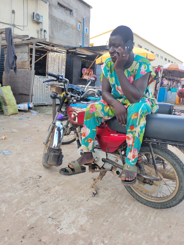 Street life and social media chatter from Egbagu, Nigeria