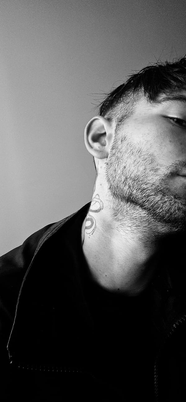 Intimate black and white portraits captured in Plovdiv apartment