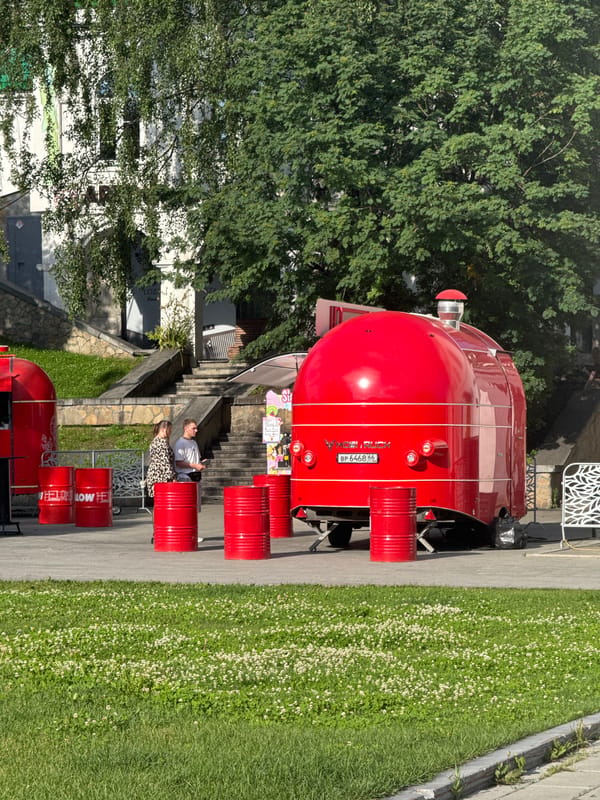 Summer festival day in Yekaterinburg: rides, horses, live music