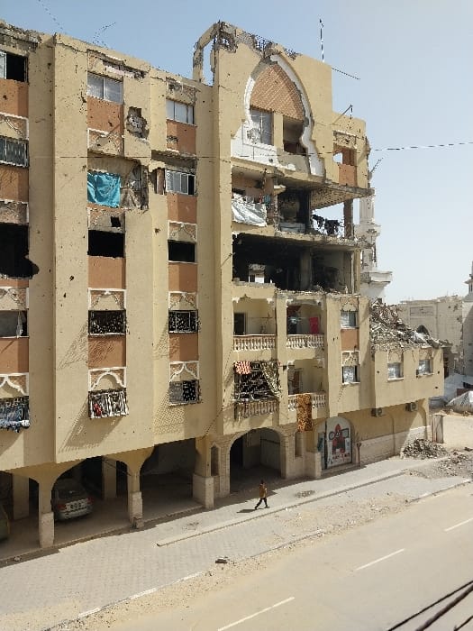 Witness documents destruction, displacement camps in Khan Yunis