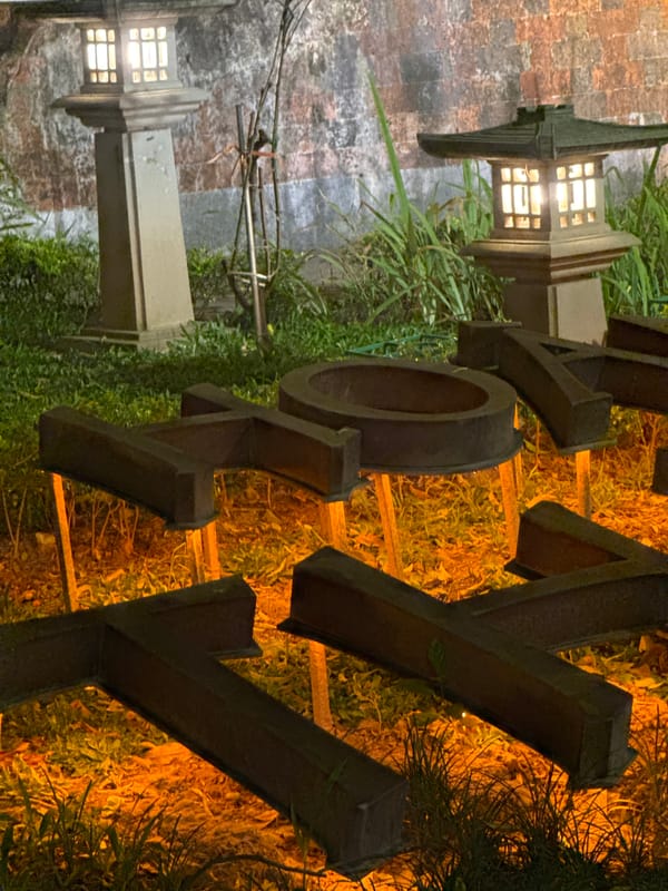 Nighttime tour of Hanoi's Imperial Citadel and surrounding streets