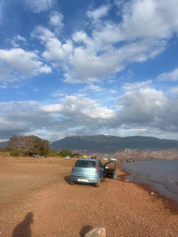 Afternoon recreation at Bin El Ouidane Lake draws boaters, jet skiers