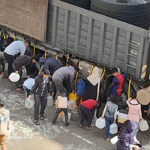 Witnesses report damaged buildings, refugee shelters at unknown location