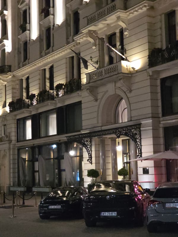 Warsaw's Historic Architecture Illuminated in Evening Documentation Session