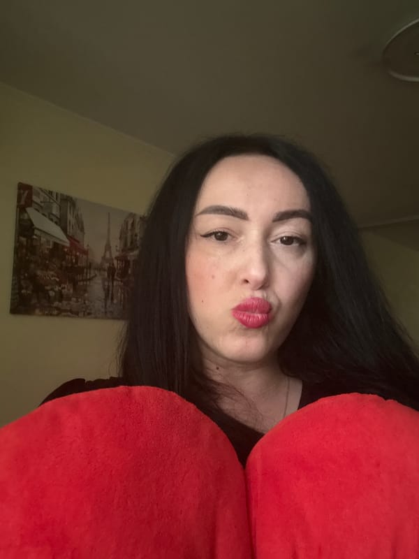 Cats, masks, pickles, and selfies from a Kryvyi Rih home