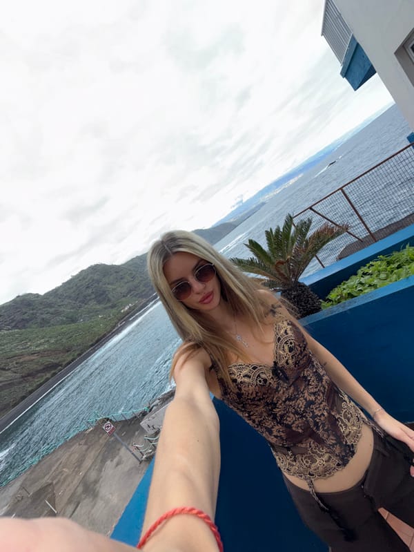 Woman Takes Selfies at Mesa Del Mar Coastal Viewpoint