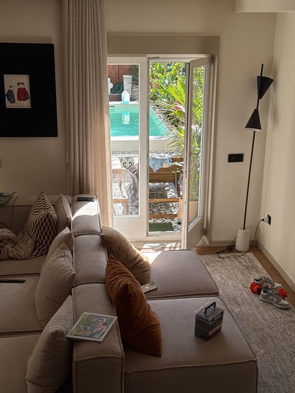 Family gathering with pool activities captured in Porto backyard