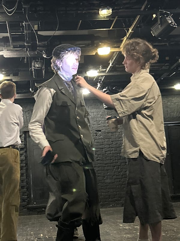 Theater production documented by witnesses over two-hour span
