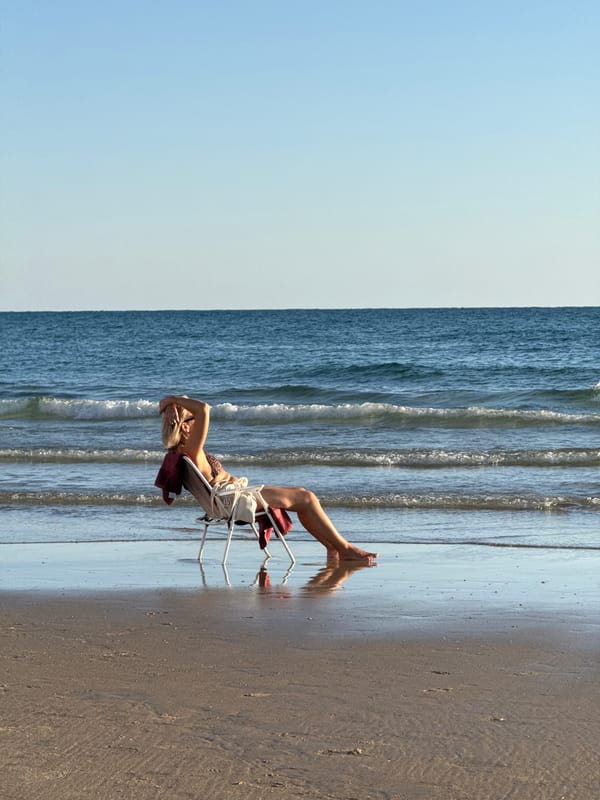 Lazy afternoon at Bat Yam beach: shore life in full swing