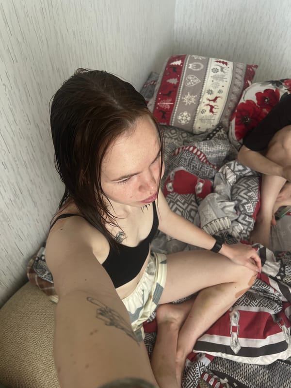 Woman documents early morning routine in Perm apartment
