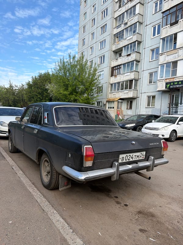 Black Volga spotted parked on Krasnoyarsk street