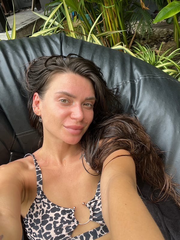 Chilling at HealthLab Ko Samui with fresh drinks and poolside vibes