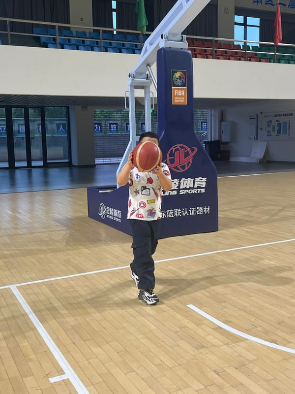 Recreation activities documented at Jiangjin sports facilities