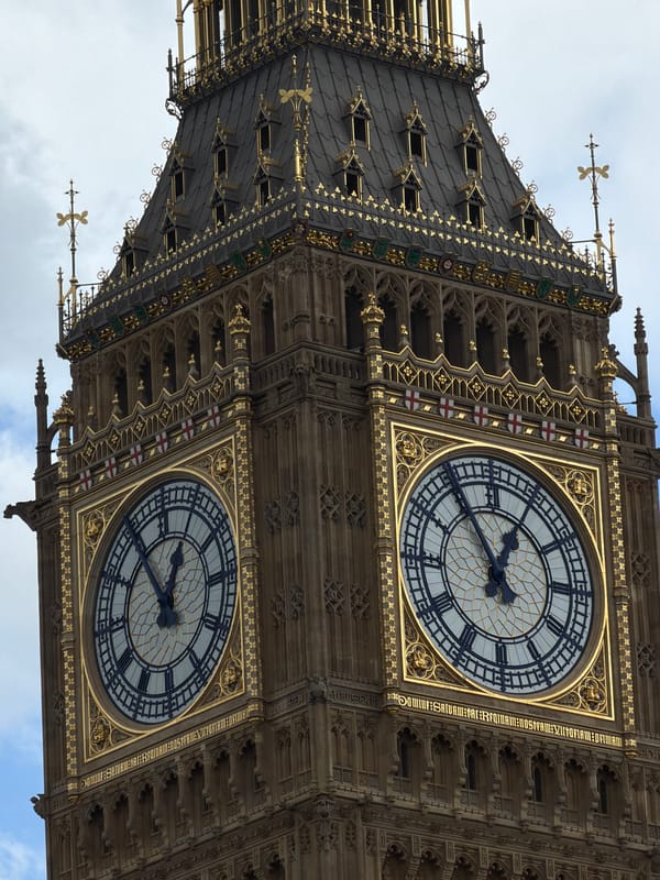 Tourist captures Big Ben, Burberry store during London walk