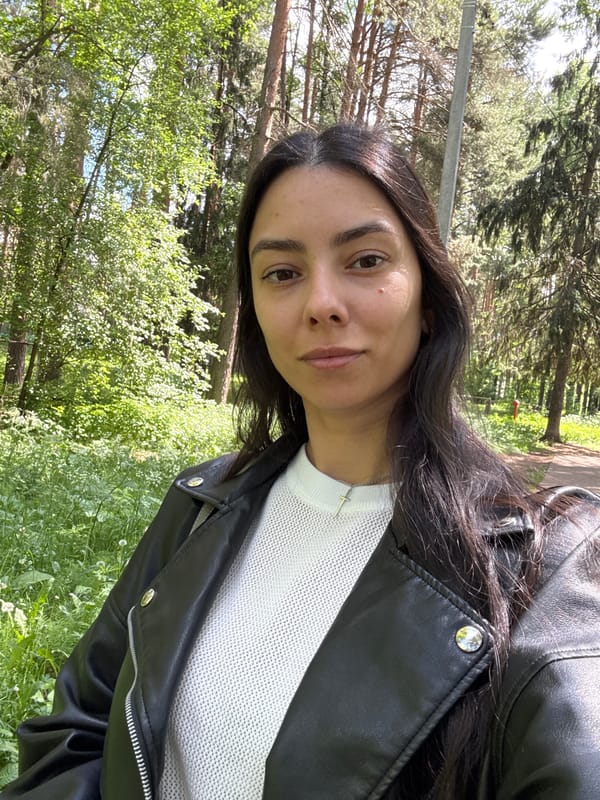 Morning lakeside moments documented in Chaikovsky, Russia