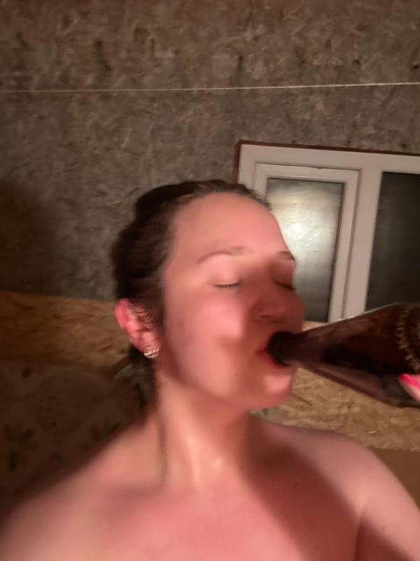 Sauna session and refreshment captured in Russian Vožoj