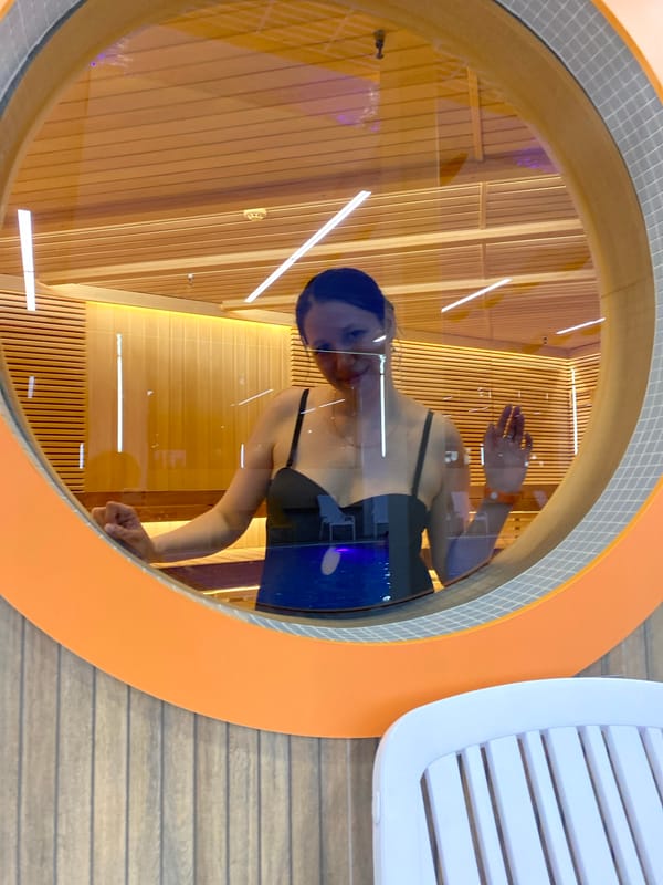 Swimming facility activity documented in Votkinsk, Russia