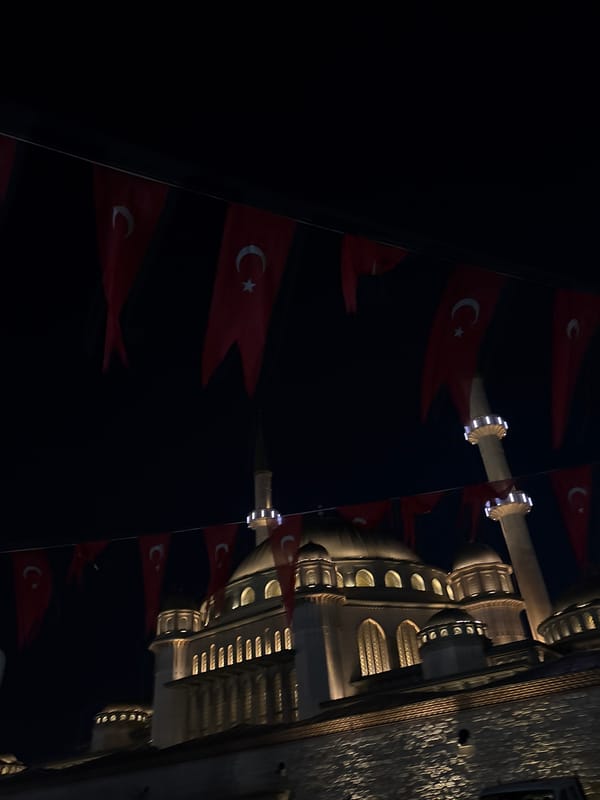Evening scenes captured across Beyoğlu district in Istanbul