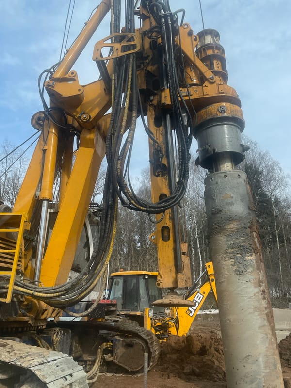 Heavy construction and pipeline installation underway in Russian towns