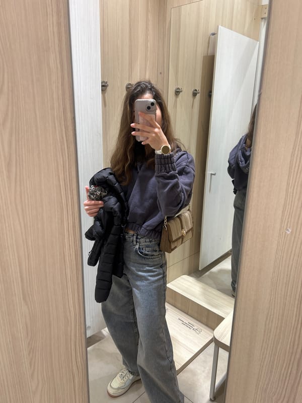 Woman's afternoon shopping and leisure activities documented in Ruse
