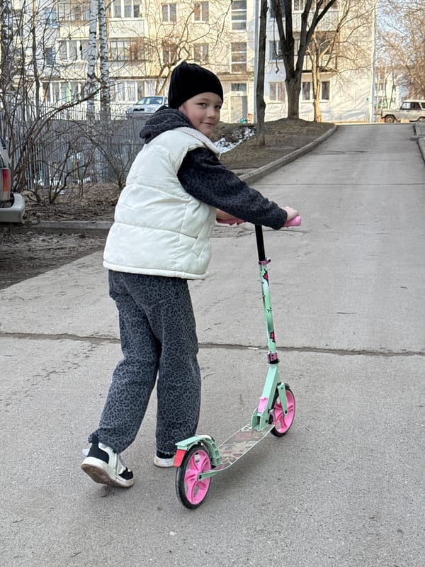 Young person with scooter spotted on Chaikovsky sidewalk