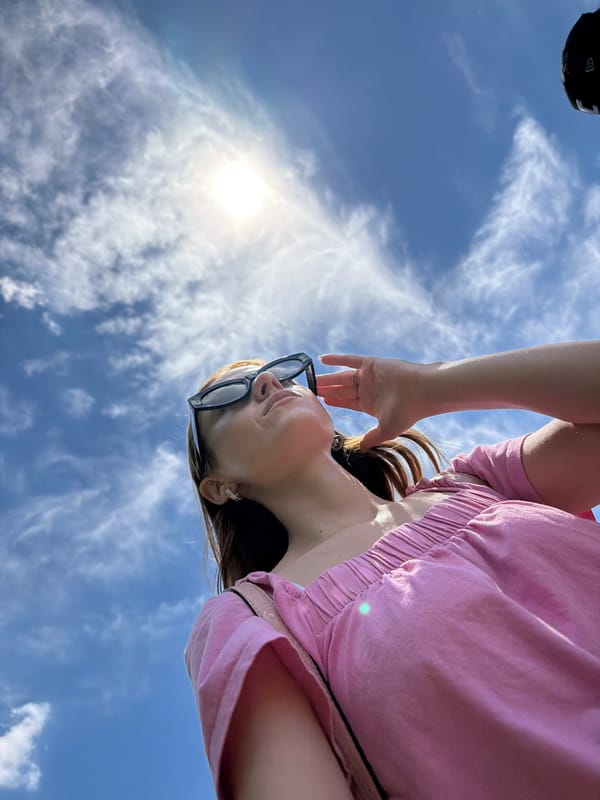 Sunny afternoon snapshot of everyday life in Helmond
