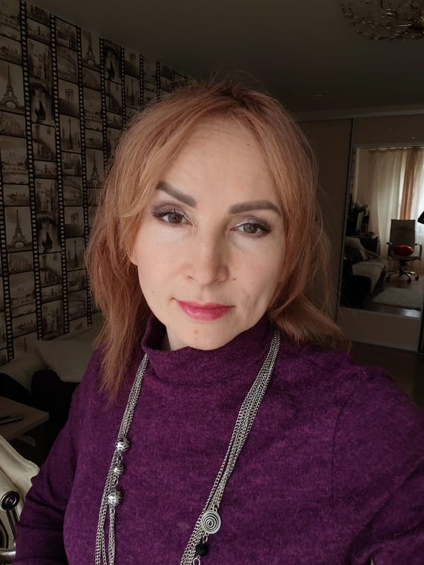 Woman's morning routine documented in Chaikovsky, Russia
