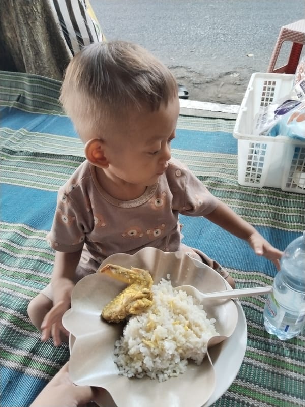 Evening family moments in a Kecamatan Pati neighborhood