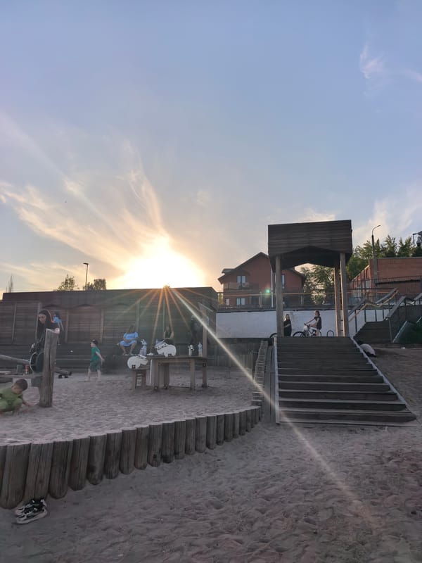 Families enjoy afternoon at Sterlitamak riverfront playground and beach