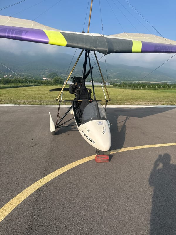 Ultralight aircraft spotted at Bulgarian airfield during morning hours