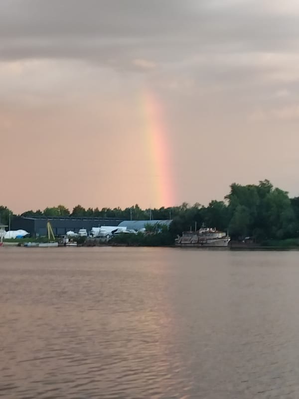Quiet afternoon on the Dnipro River near Kyiv