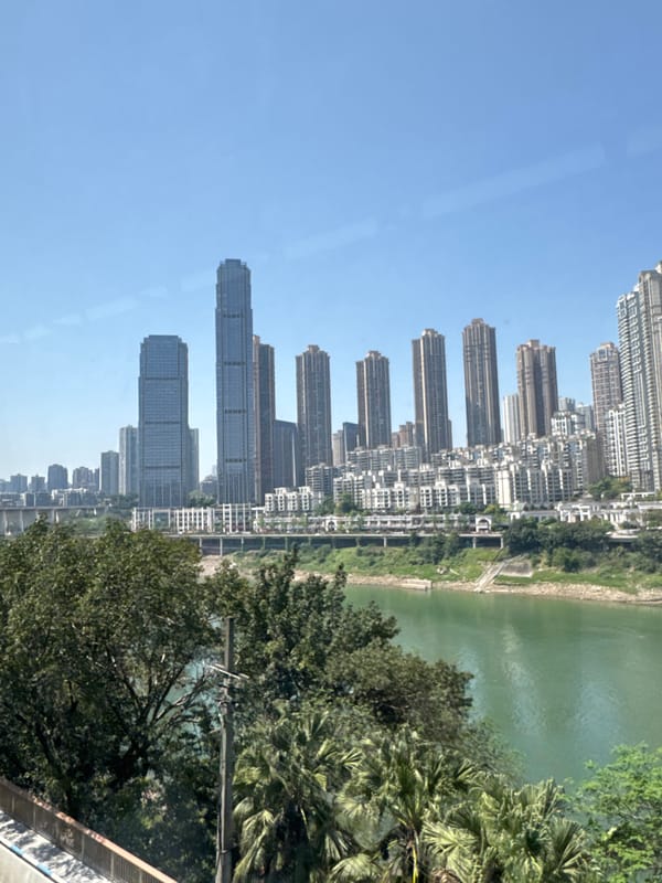 Morning river scenes documented in Yuzhong District, China