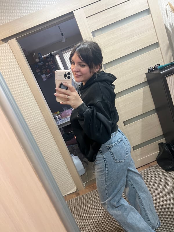 Family relaxation time captured in Noviy, Russia