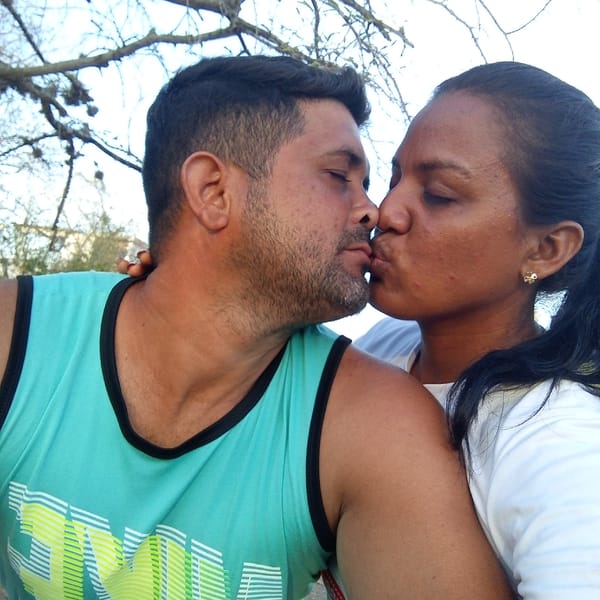 Intimate moments, wildlife, and casual life captured in 13-minute span