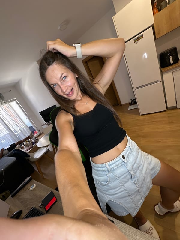 Afternoon selfie session in a Montenegro home, gaming chair included