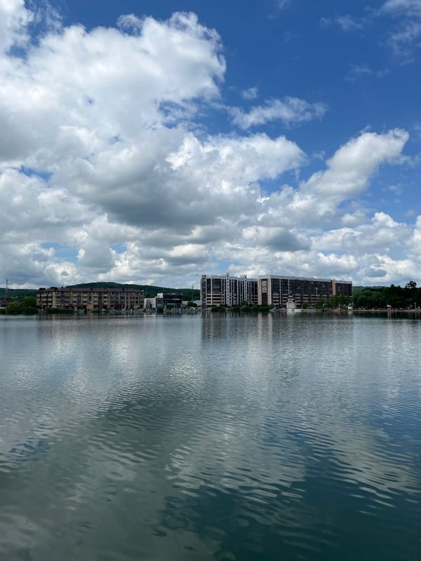 Morning scenes captured across Goryachiy Klyuch waterfront and parks
