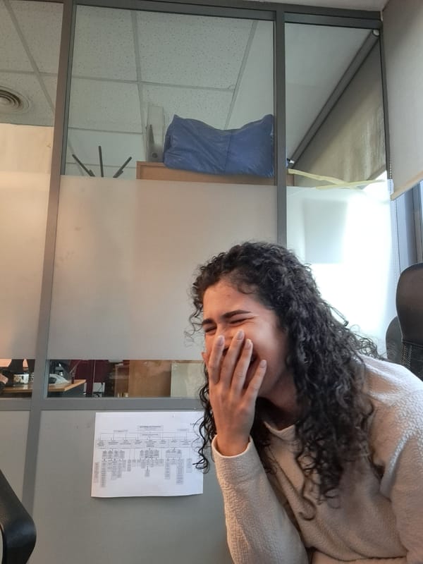 Workplace smartphone moments and selfies documented over morning hour