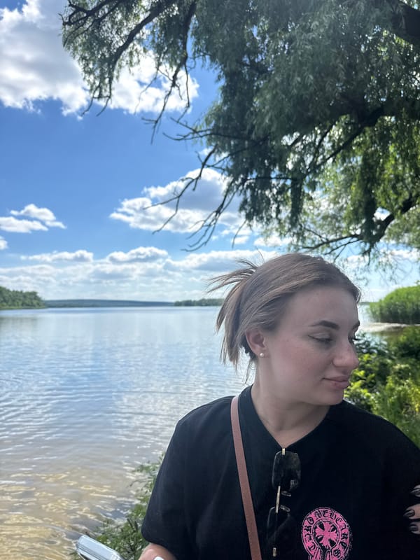 Summer stroll through parks and riverside paths in Obukhivka