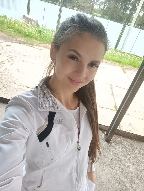 Woman photographed in outdoor selfie and indoor chair poses