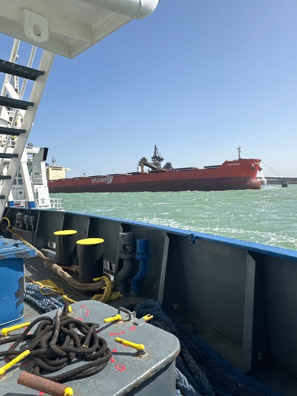Maritime activity observed from vessel near Uribia, Colombia port