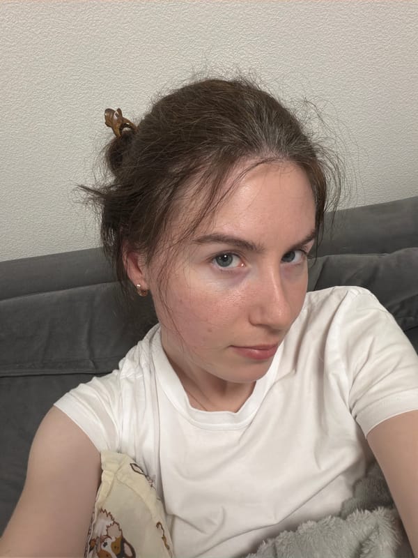 Woman photographed multiple times in Vsevolozhsk home setting