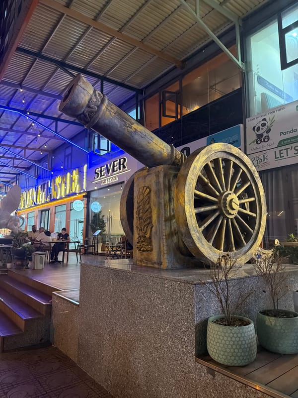 Nha Trang coastal venue comes alive at dusk