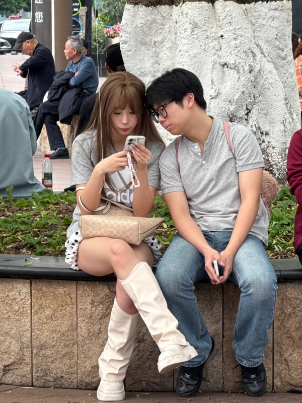 Morning gathering on tiered structures draws crowd in Liangjiang