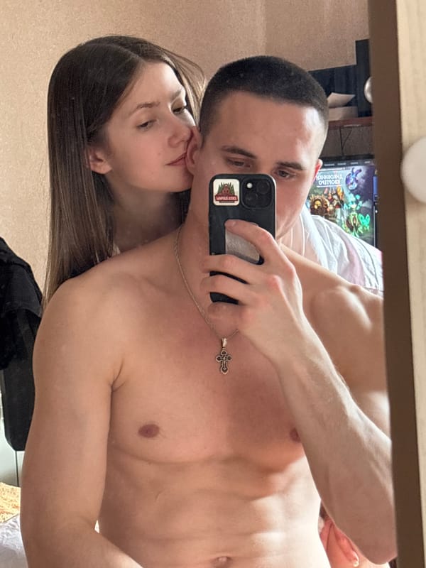 Mirror selfie captured in Elovo, Russia