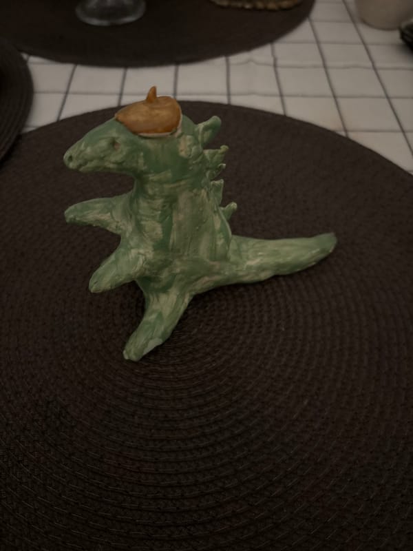 Artist documents ceramic figurines and urban scenes in Saint Petersburg
