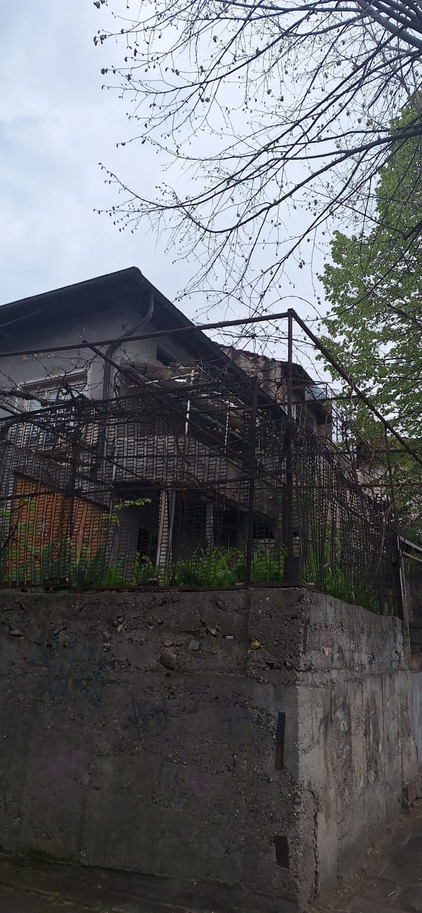 Urban documentation walk captures everyday Blagoevgrad street scenes