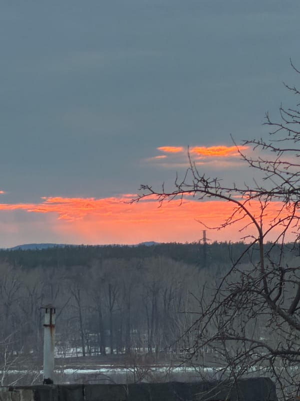 Sunset documented over Chaikovsky, Russia residential area