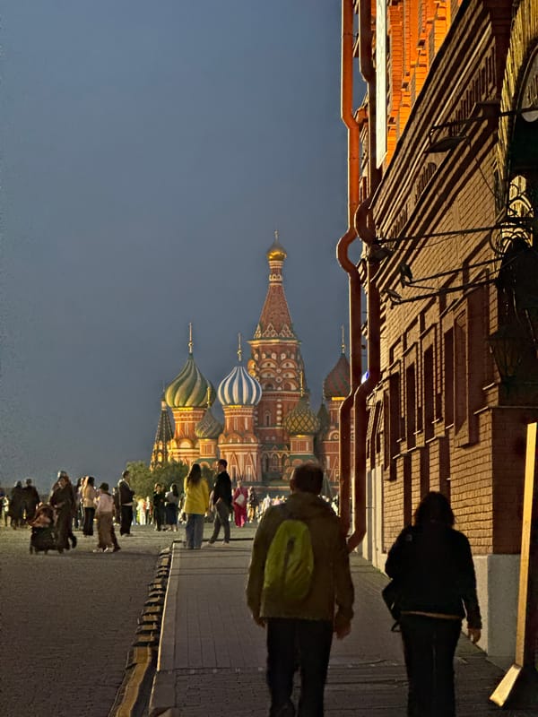 Evening tour of illuminated Red Square landmarks in Moscow