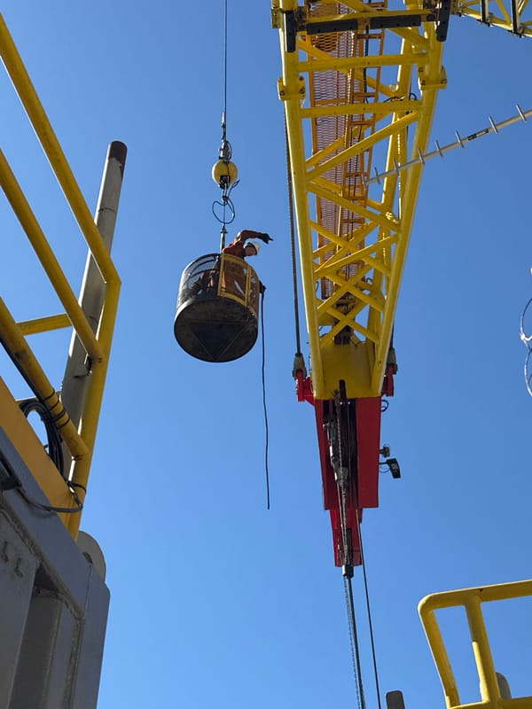 Offshore industrial operations documented in Italian waters
