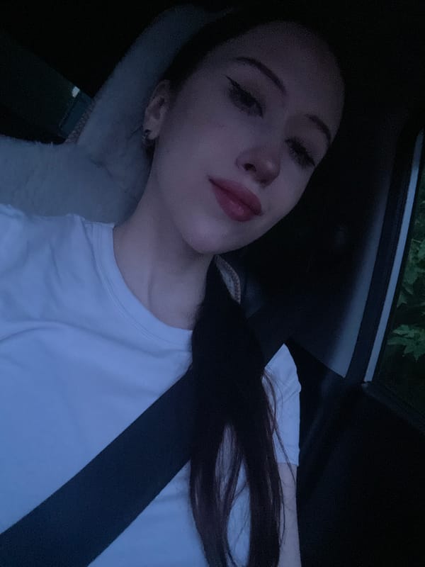 Selfies and street views from a car ride through Votkinsk